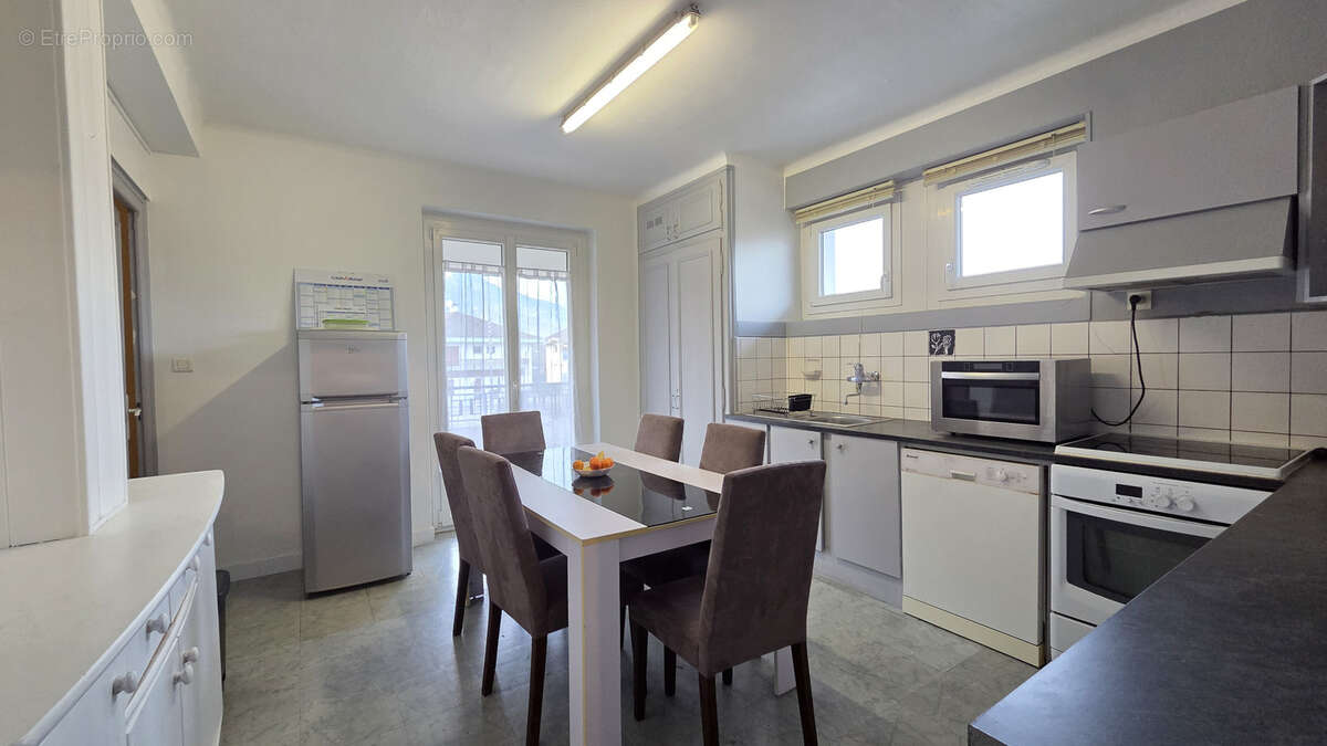 Appartement à MARNAZ