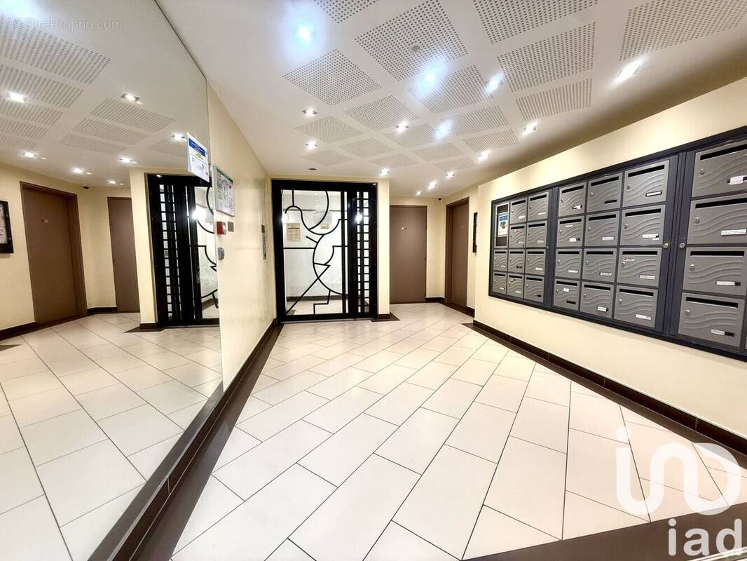 Photo 1 - Appartement à QUINCY-SOUS-SENART