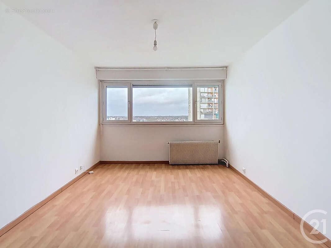 Appartement à MELUN