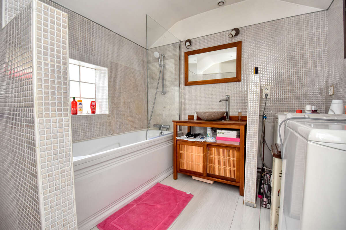 Maison à VIGNACOURT