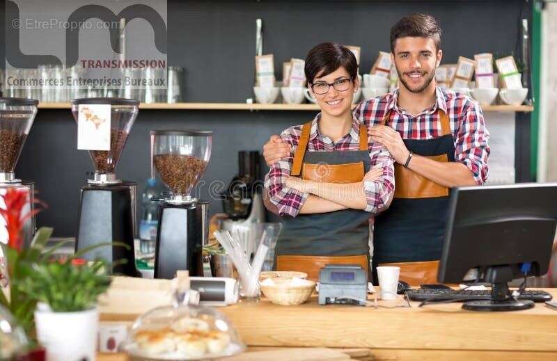 Commerce à PARIS-2E