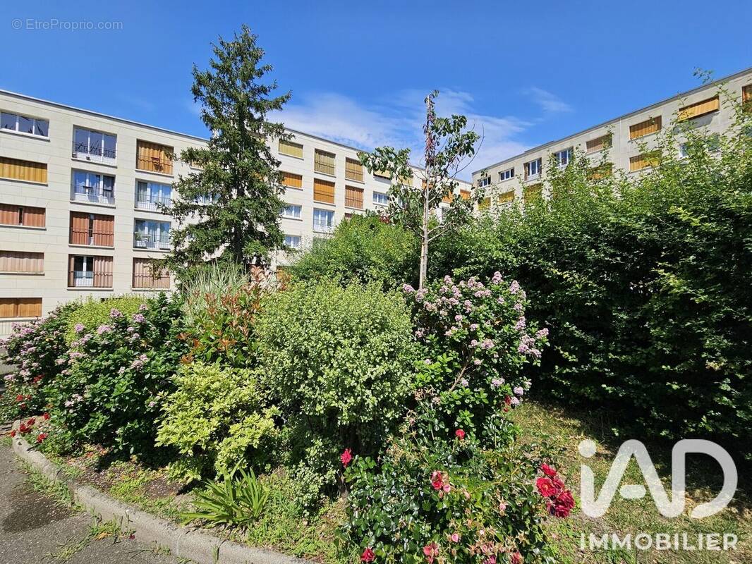 Photo 1 - Appartement à SAINT-GERMAIN-EN-LAYE