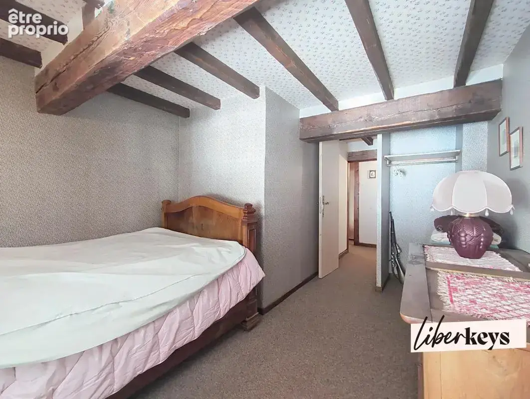 Maison de village historique – Centre d'Aigueblanche – 4 chambres – 97 m² - photo 7
