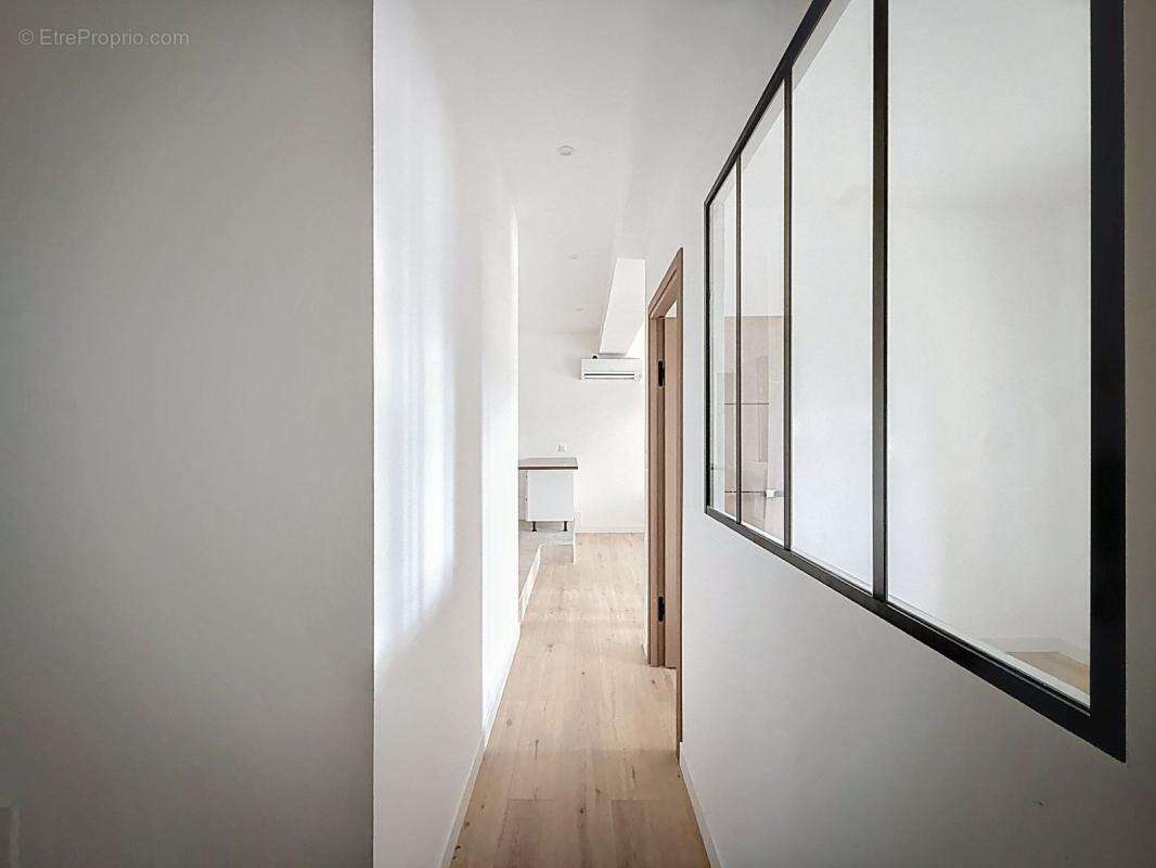 Appartement à FONTAINES-SUR-SAONE