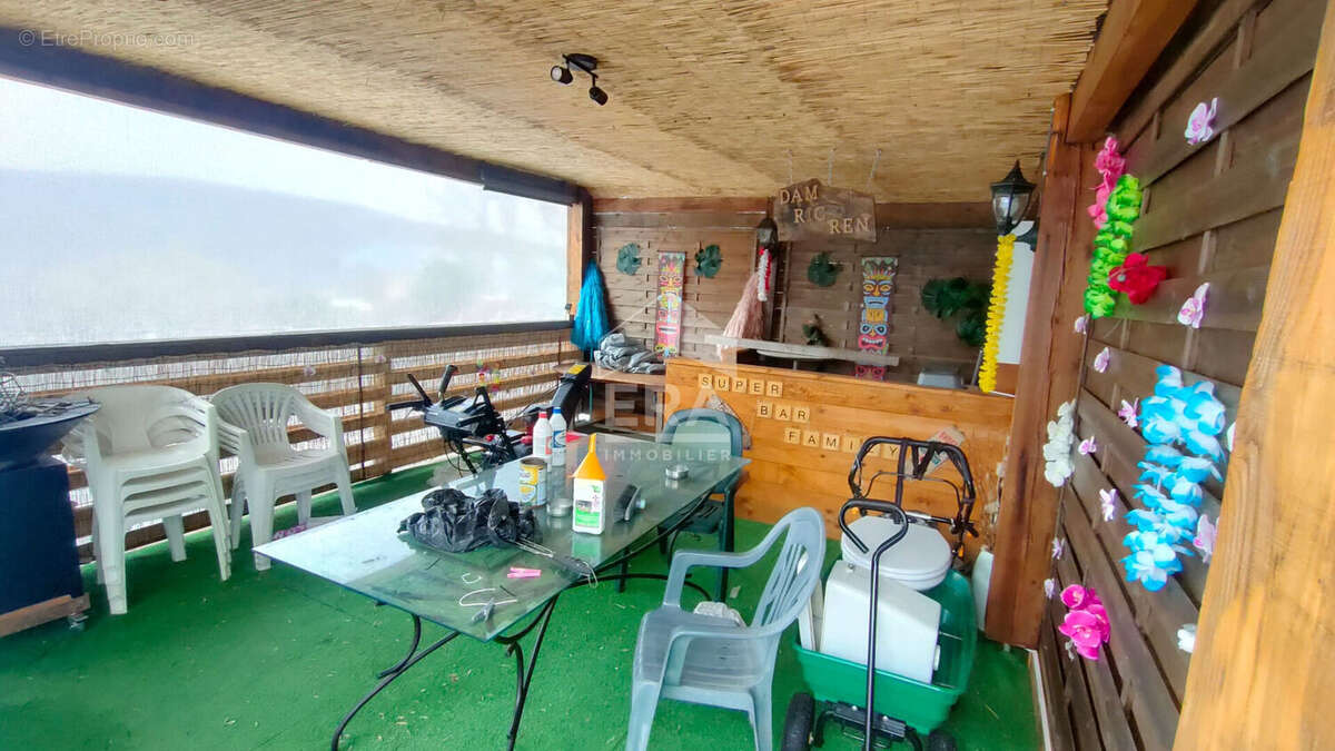 Maison à HAUTEVILLE-LOMPNES