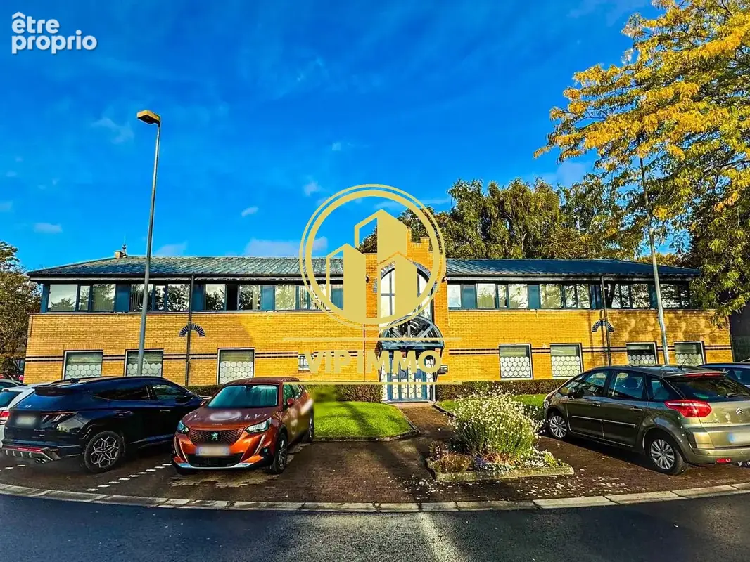 Commerce 745 m² à vendre à Villeneuve-D'ascq (59650) - photo 2