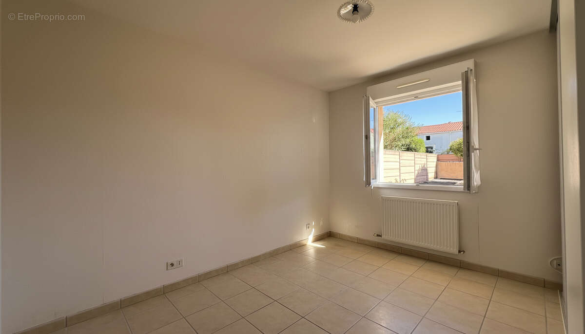 Maison Cholet 3 pièce(s) 75m2 - photo 6