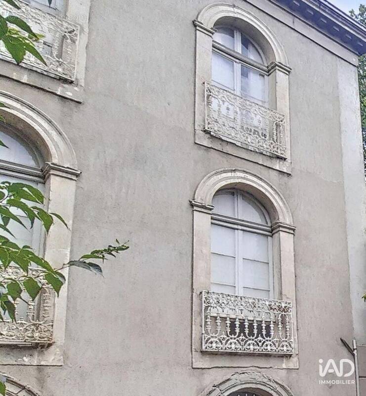 Photo 1 - Commerce à CARCASSONNE