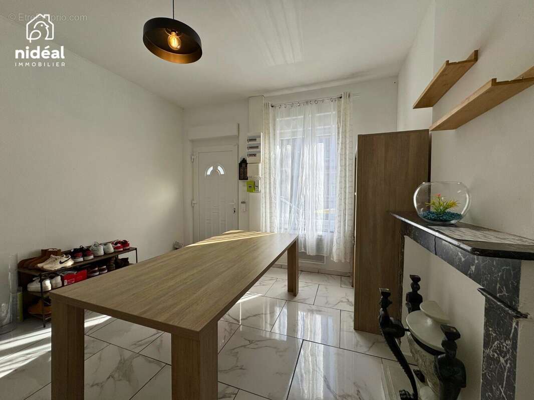 Maison à FEIGNIES
