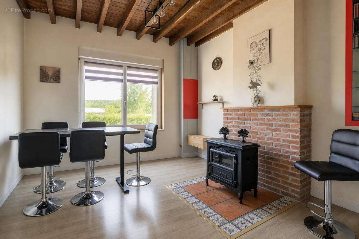 Maison de 8 pièces de 145.26  m² à Radinghem - photo 4