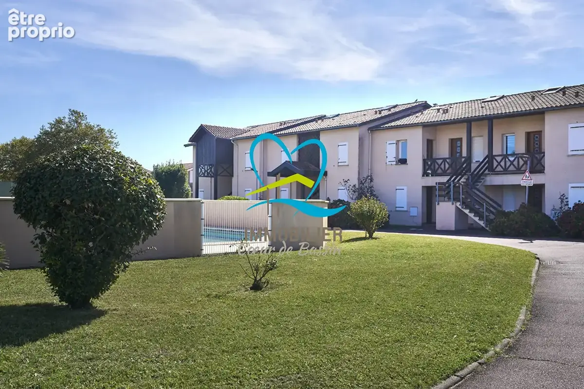 Appartement  2 pièce(s) 38 m2 Face au Bassin - photo 12
