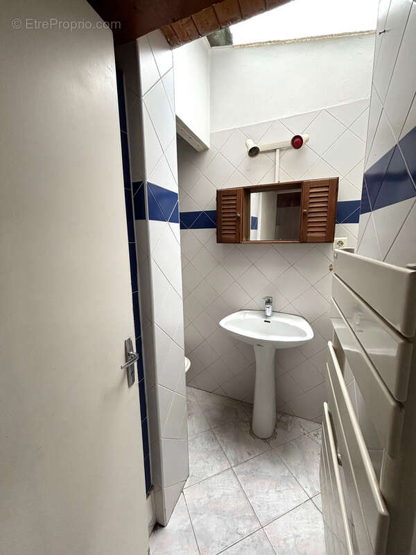 Appartement à MARSEILLE-6E