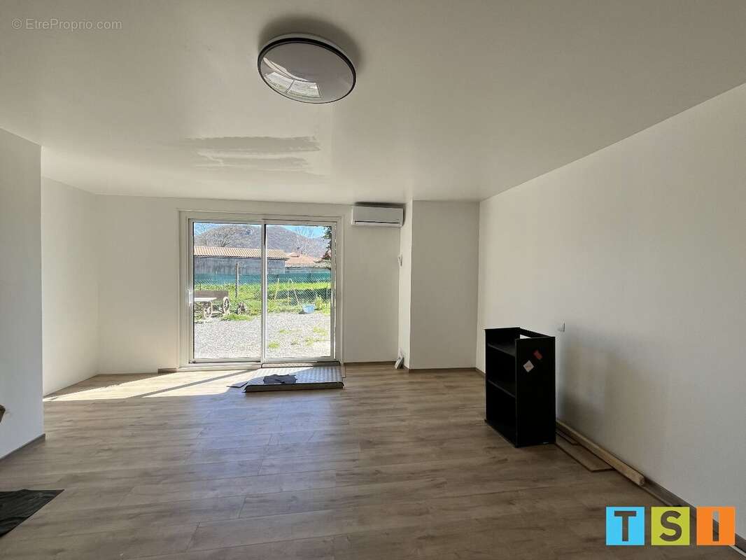 Maison à MARTRES-DE-RIVIERE