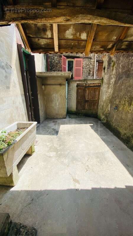 Appartement à LA COTE-SAINT-ANDRE