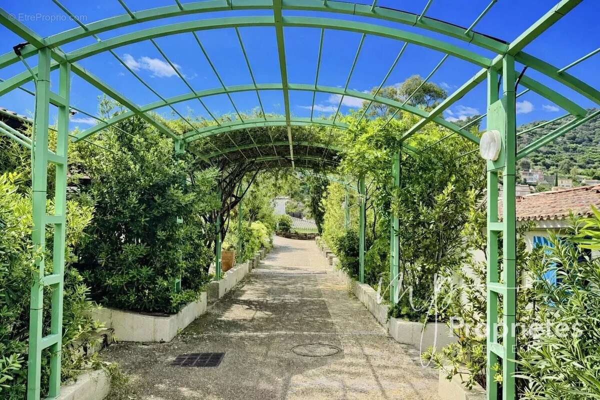Appartement à LE LAVANDOU