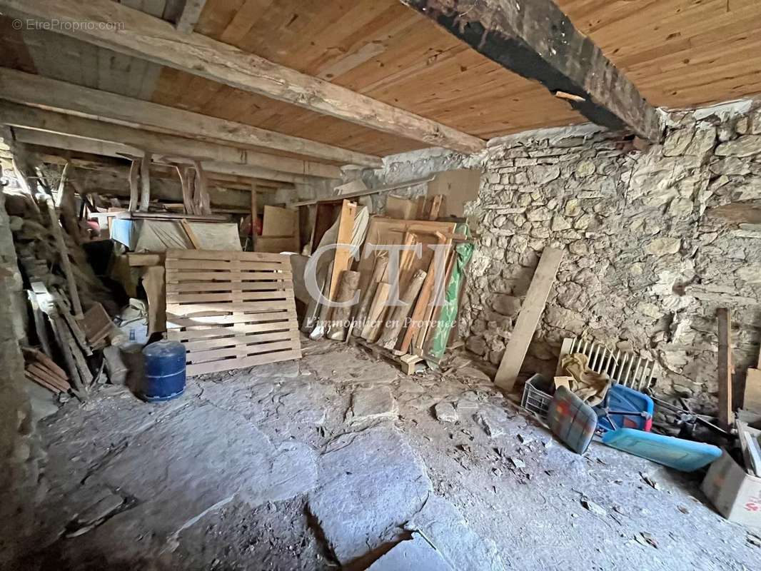 Maison à BUIS-LES-BARONNIES