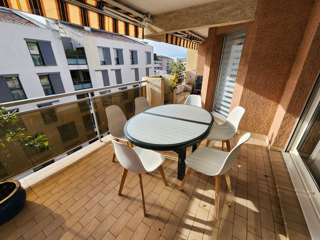 Appartement à SAINT-RAPHAEL