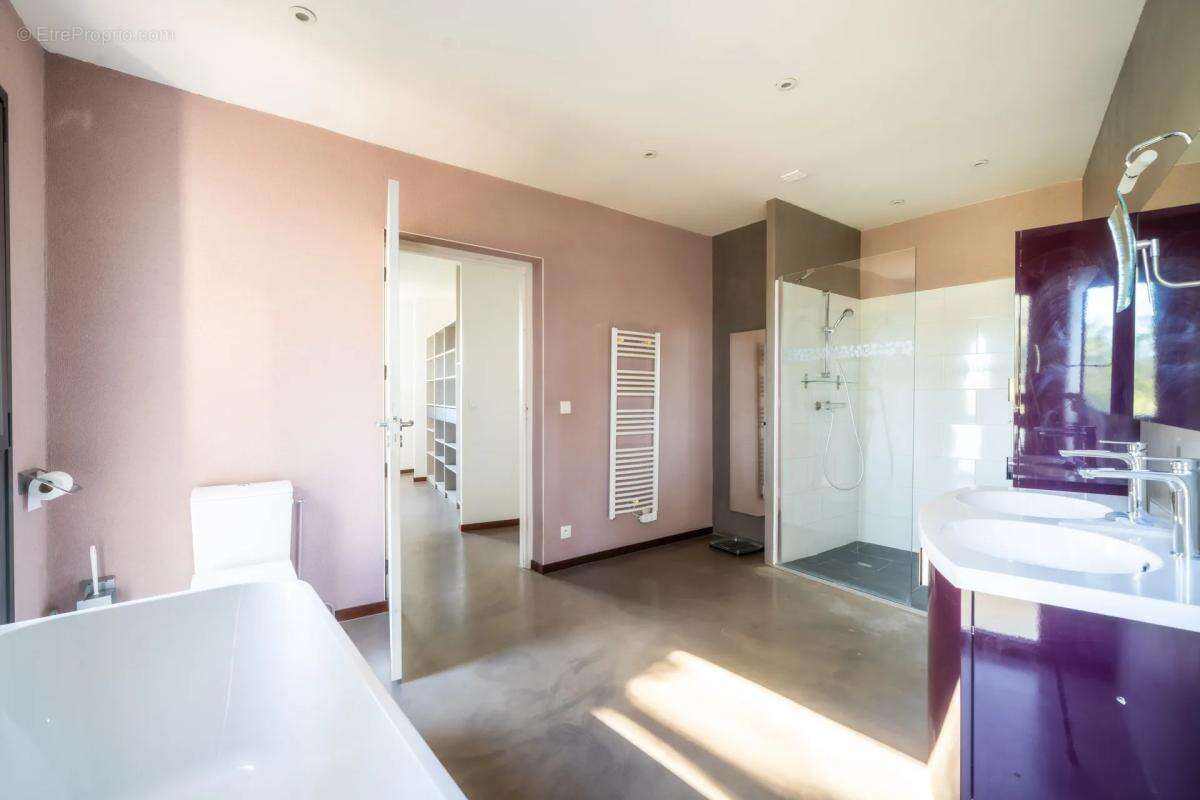 Maison à SAINT-GELY-DU-FESC