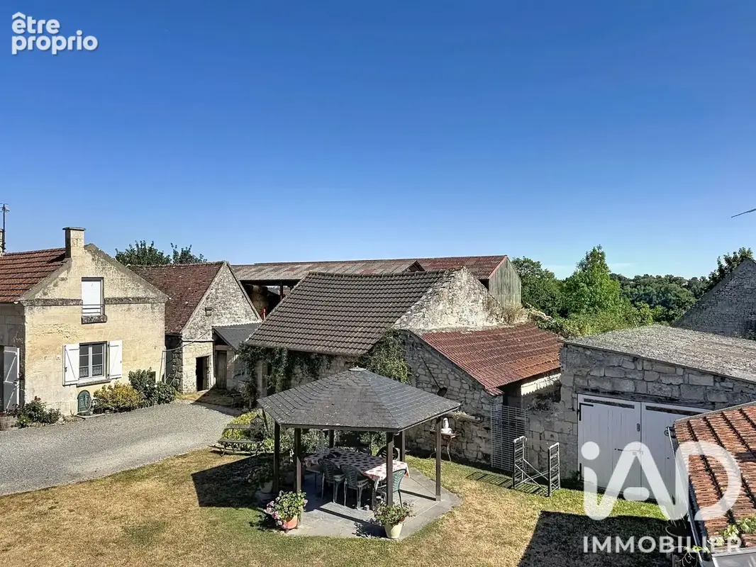 Photo 1 - Maison à CREPY-EN-VALOIS