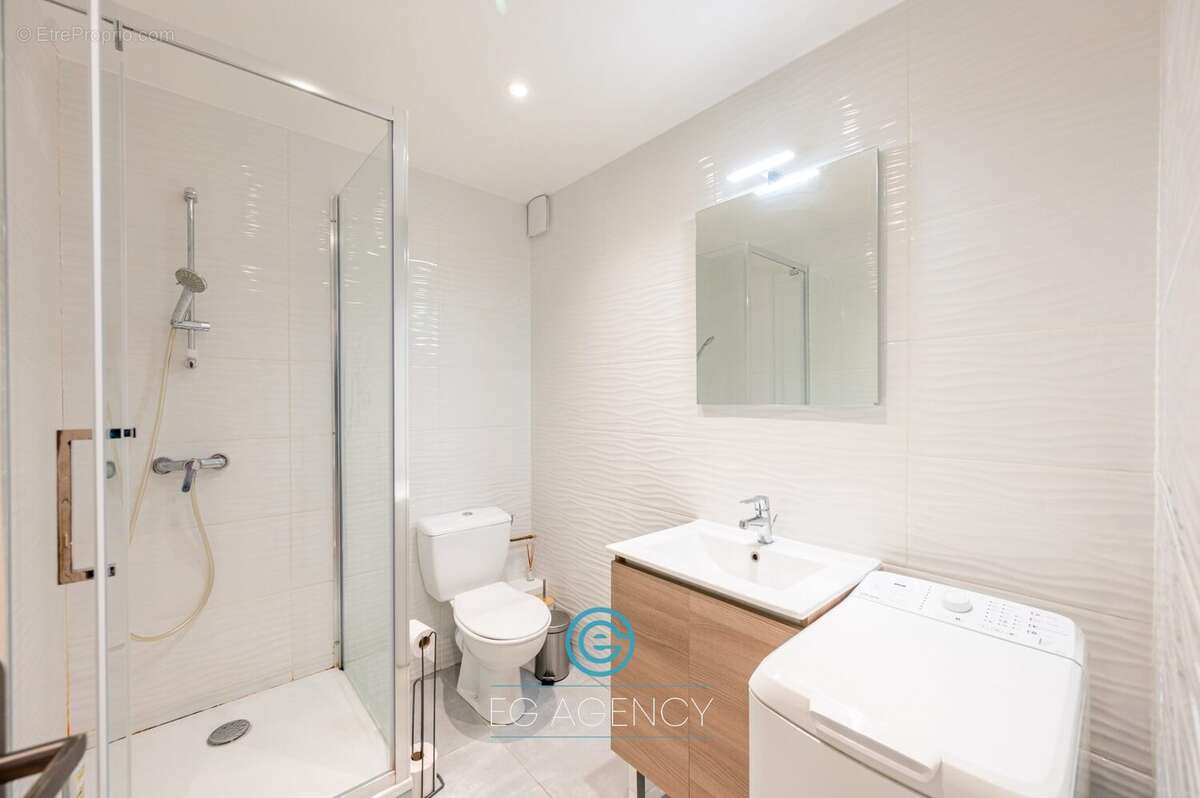 Appartement à MARSEILLE-6E