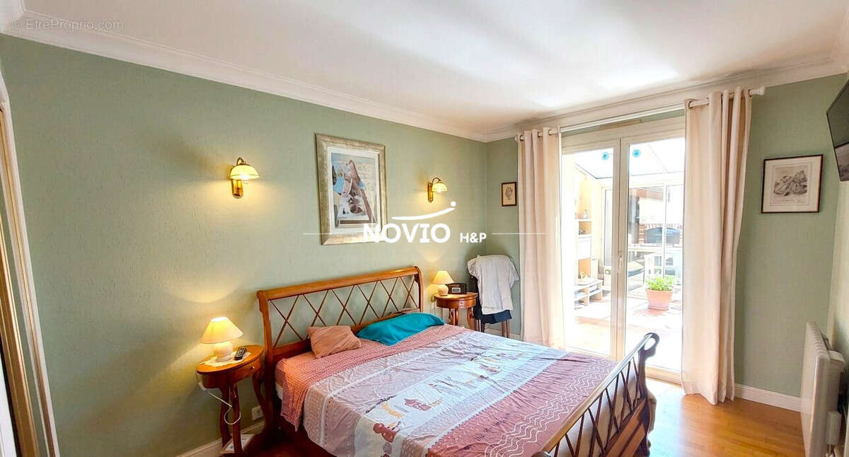 Maison 230 m² à Montamise  - photo 4