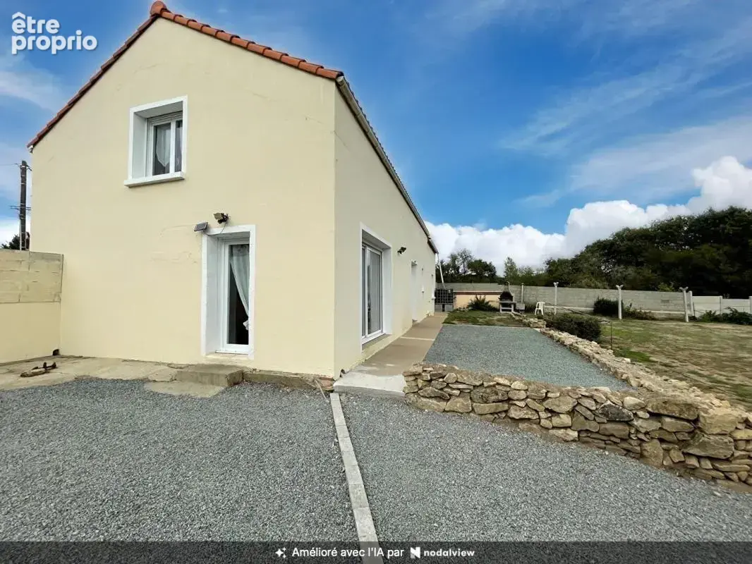 Maison Saint Viaud (44320) - 5 chambres - 168 m2 - photo 3