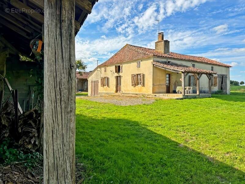 Maison à MARGOUET-MEYMES