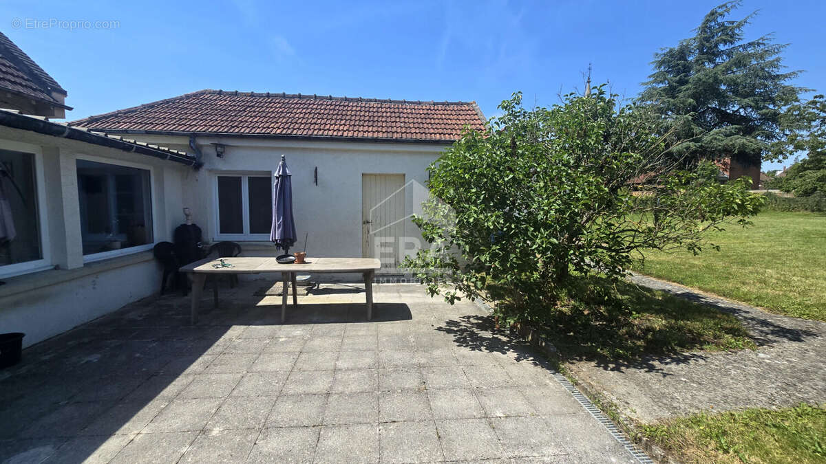 Maison à BOBIGNY