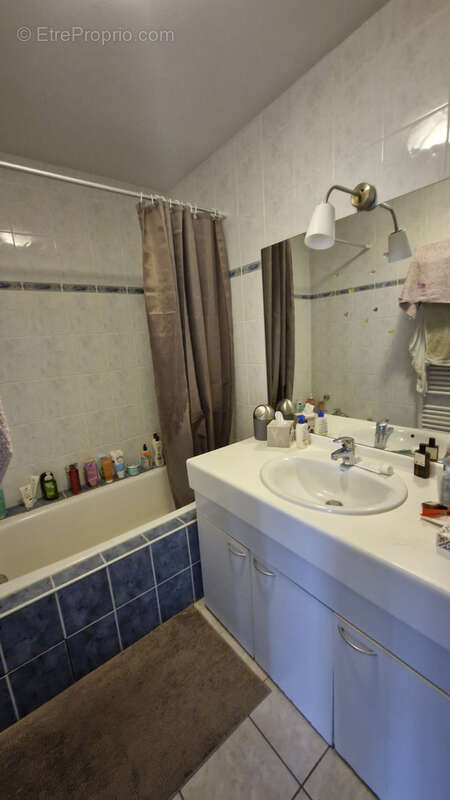 Appartement à BARBERAZ
