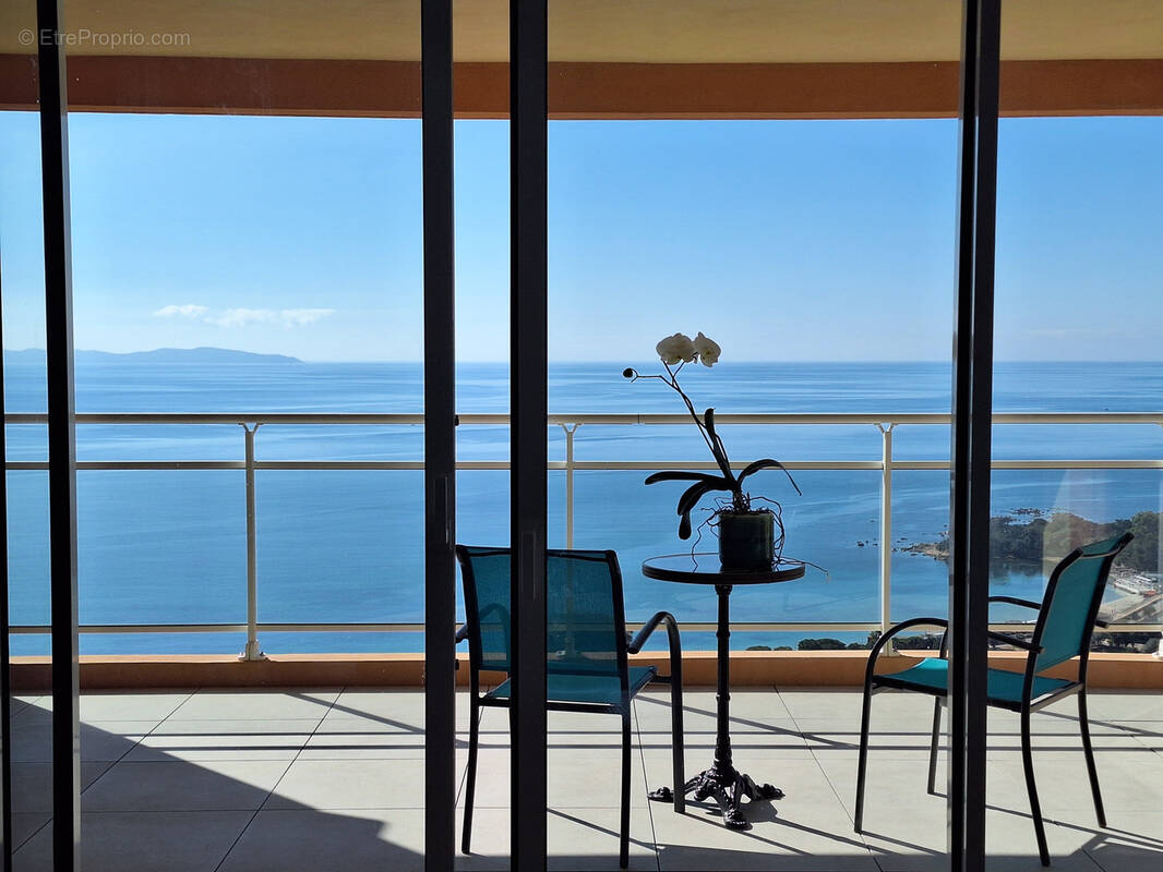Photo Appartement à Ajaccio au prix de 1 732 000€