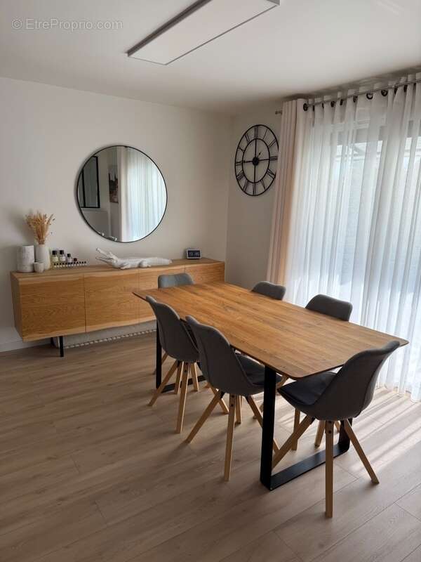 Maison à MAINVILLIERS