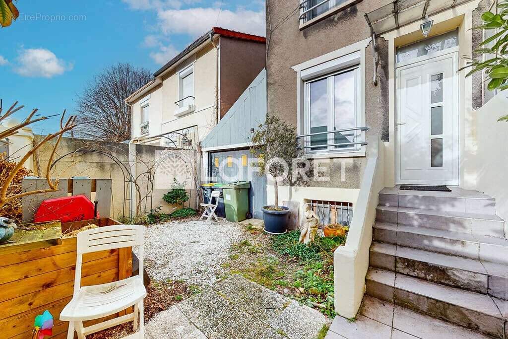 Maison à FONTENAY-SOUS-BOIS