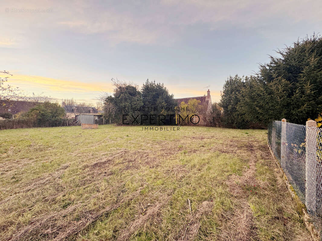 Maison à COUTURE-SUR-LOIR