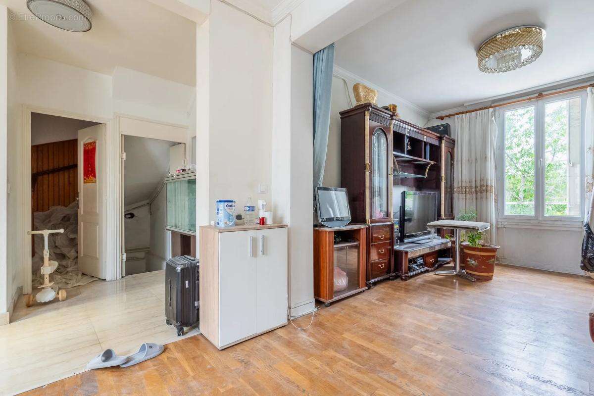 Maison à NOISY-LE-SEC