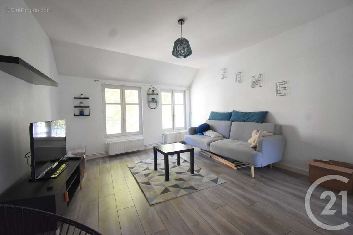 Appartement 61 m² à Vichy  - photo 8