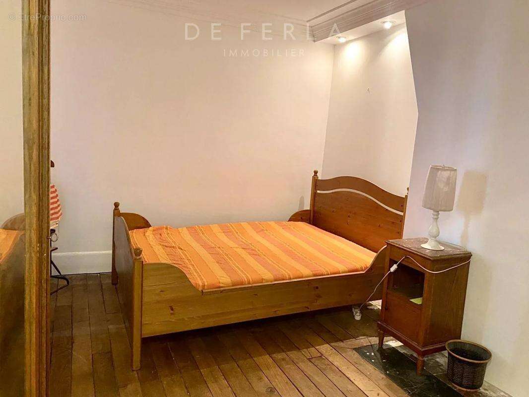 Appartement à PARIS-5E