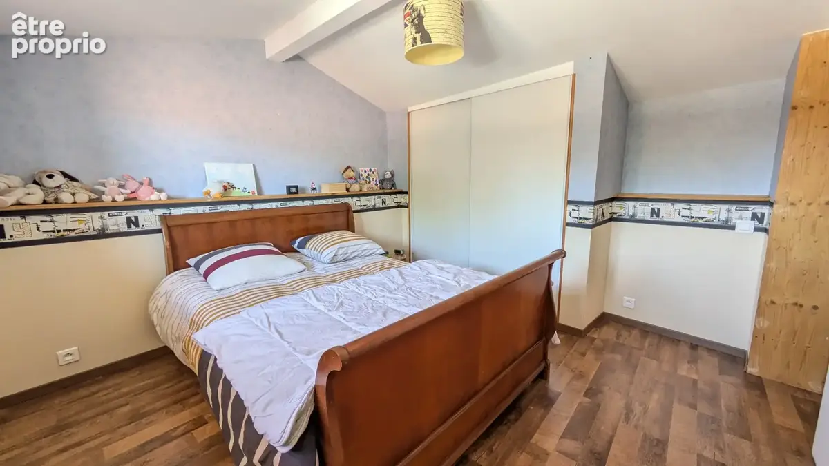 Maison atypique avec jardin au coeur de Sardon - photo 12