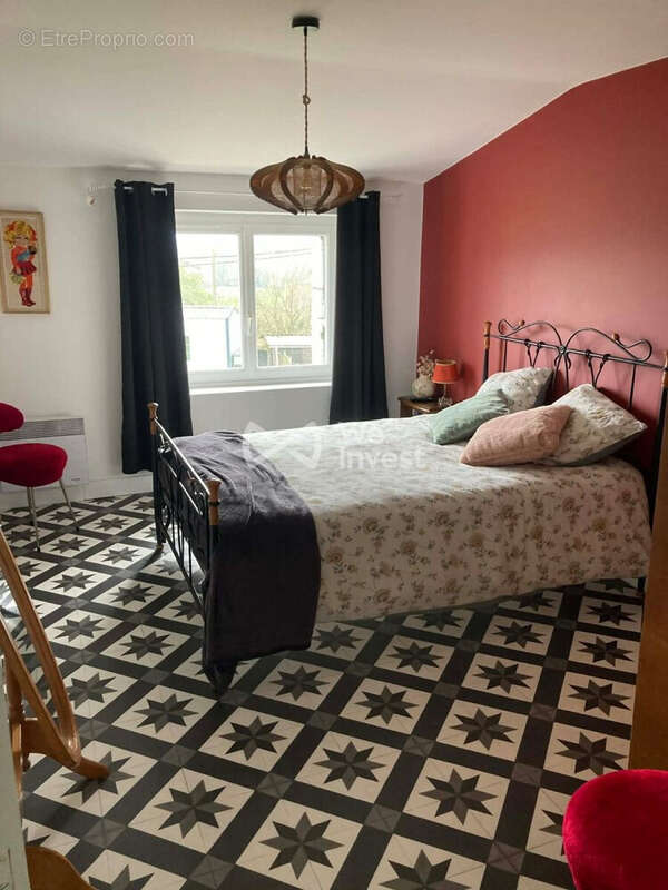 Maison à LA POMMERAIE-SUR-SEVRE