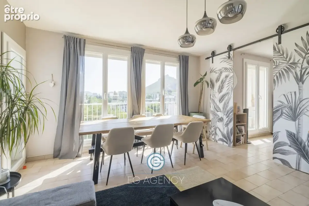 Appartement 4 pièces 80 m² à vendre à Marseille-10e (13010) - photo 5
