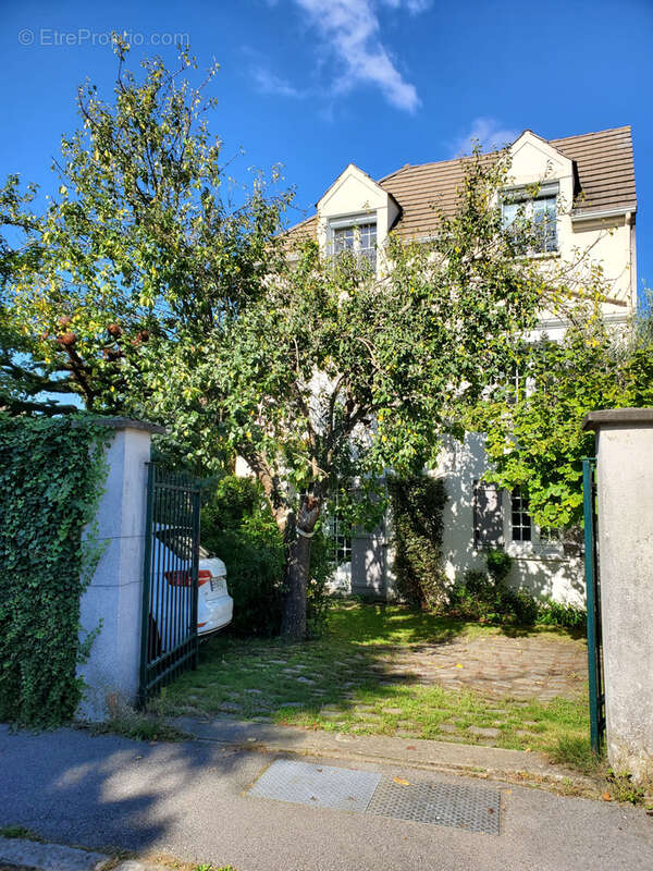 Maison à POISSY