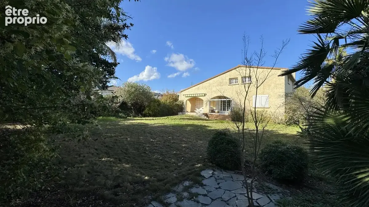 Belle villa à fort potentiel - photo 8