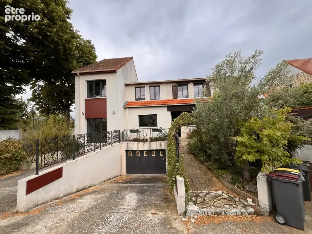 Photo Maison à Montesson au prix de 925 000€