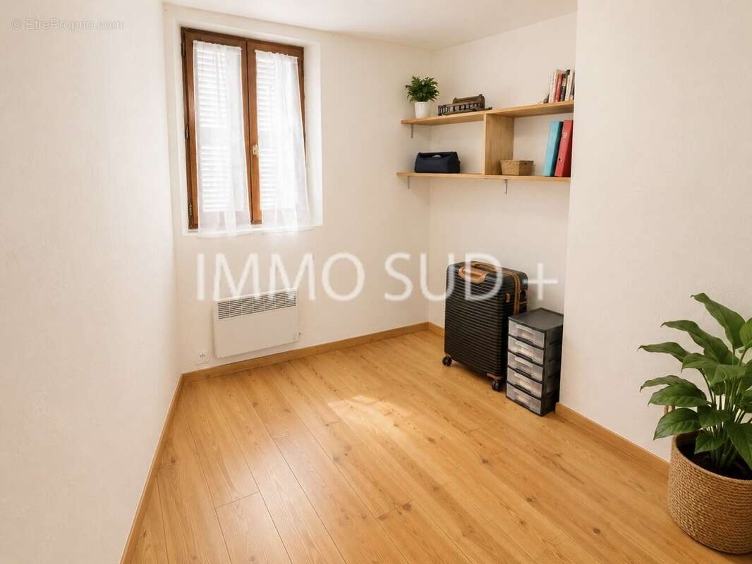 Appartement à VIZILLE