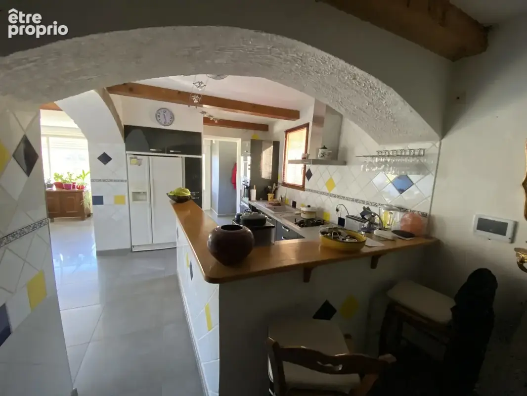 Sur les hauteurs d'Annonay, coquette maison en pierres avec vue et espace piscine. - photo 7