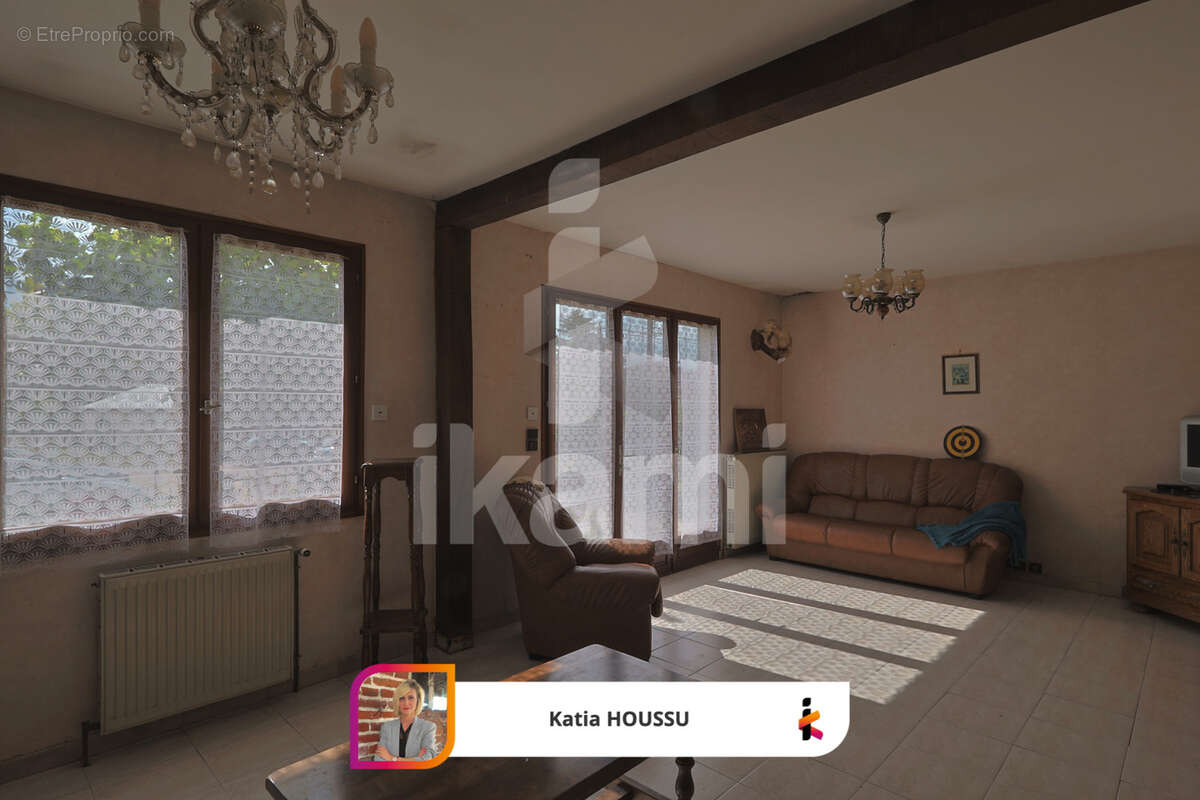 Maison à CHAUMONT-SUR-THARONNE