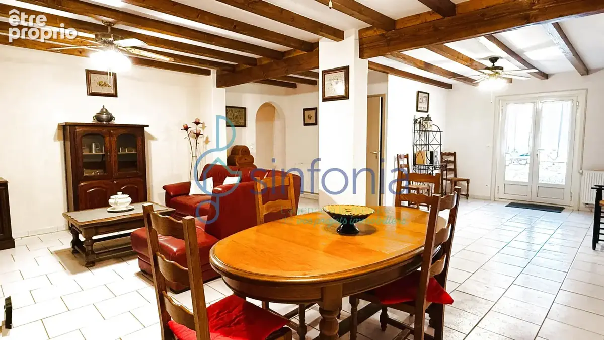 En vente à 6 km d'uzès  propriété familiale de 250 m2 avec piscine et deux espaces de vie indépendants - photo 14