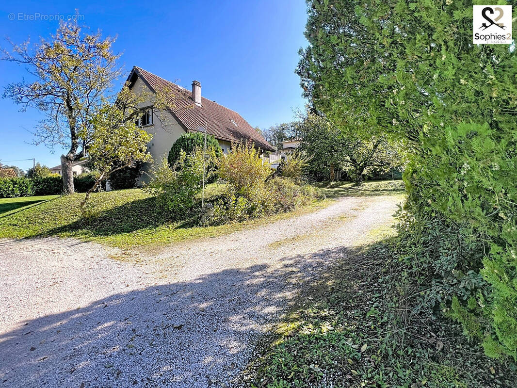 Maison à CLAIX