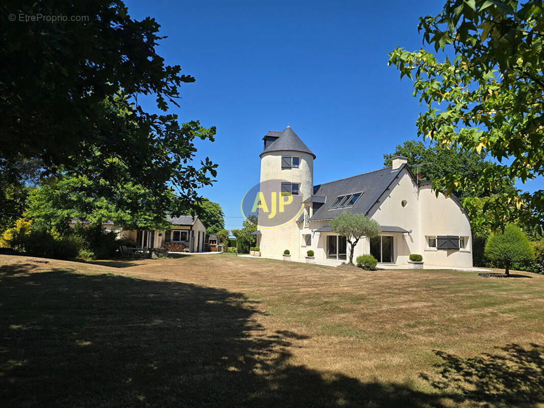 Maison à PLESSE