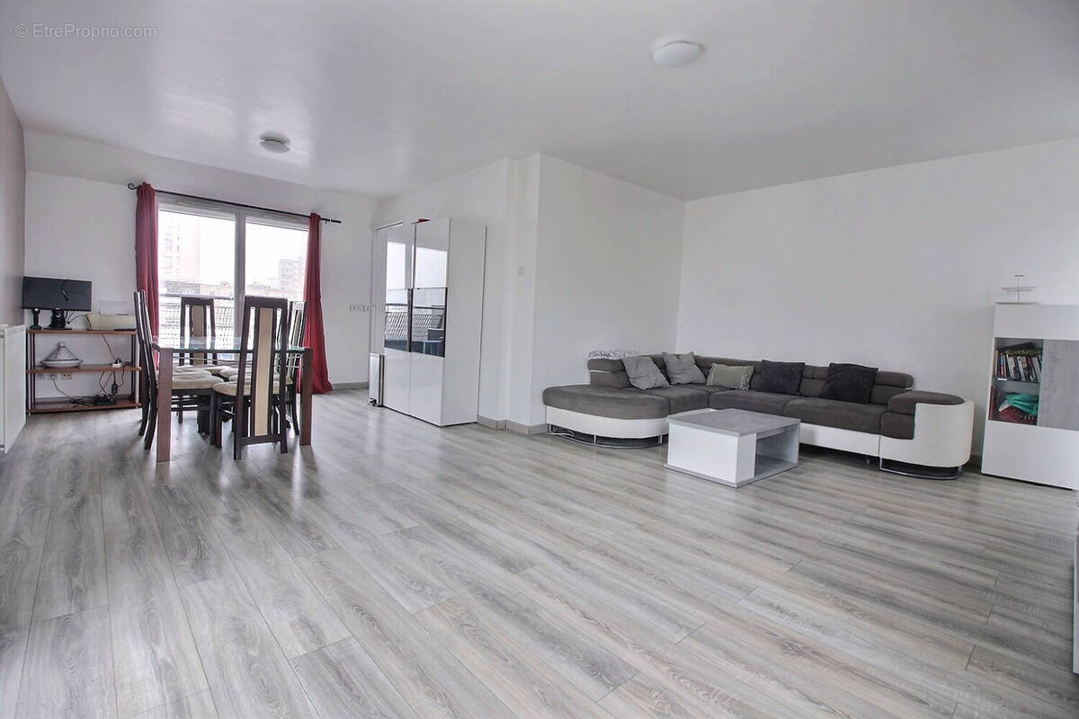 Appartement à SAINT-OUEN