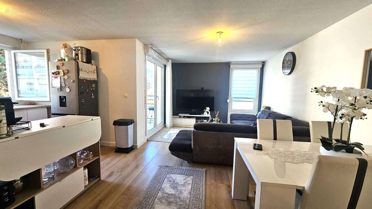 Appartement à ALBERTVILLE